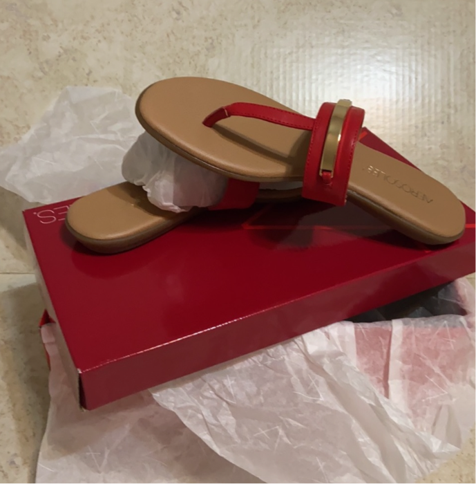 Aerosoles Women's Comfort Thong Sandals Red Size 6.5